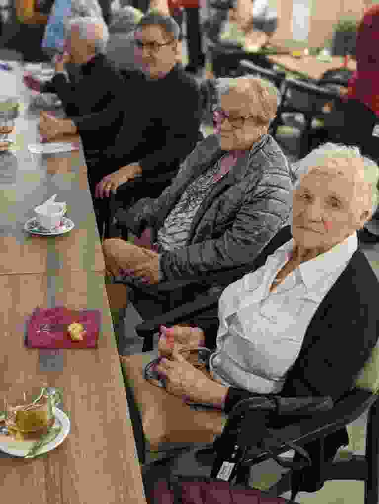 PXL 20231215 152346161 PORTRAIT